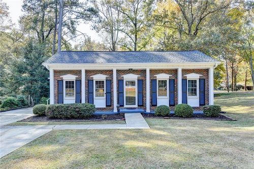 2805 Homeland Dr, Atlanta, GA, 30360-2624 | Card Image