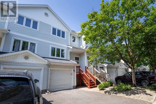 3 Seth Pvt, Ottawa, ON, K1K4R6 | Card Image