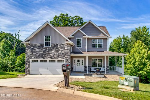 3229 Oakwood Hills Ln, Knoxville, TN, 37931-4180 | Card Image