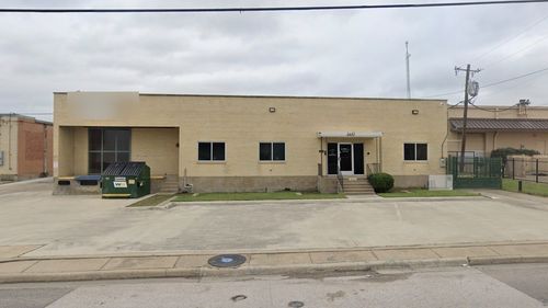 2647 Manana Drive, Dallas, TX, 75220 | Card Image