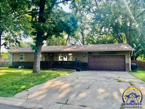 1016 Birch St, Eudora, KS, 66025-9429 | Card Image