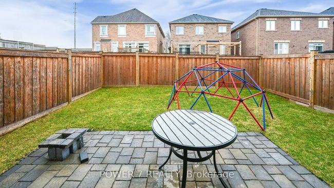 316 Chouinard Way, House attached with 4 bedrooms, 3 bathrooms and 2 parking in Aurora ON | Image 26