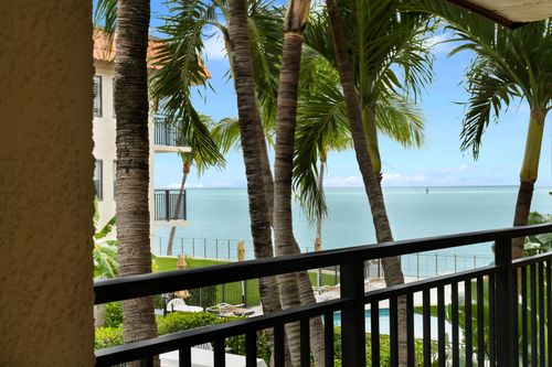 2-201-1001 W Ocean Dr, Key Colony Beach, FL, 33051 | Card Image