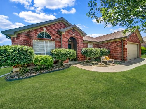 1706 Mcgarry Ln, Mansfield, TX, 76063-7926 | Card Image