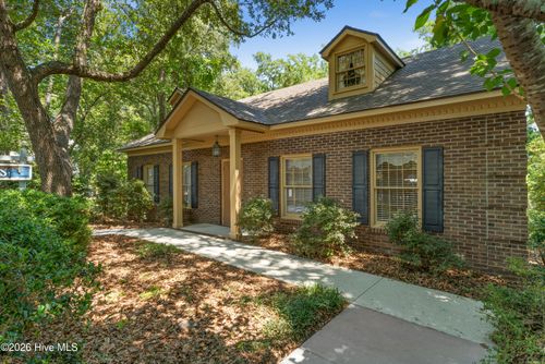 71 S End St, Hampstead, NC, 28443 | Card Image