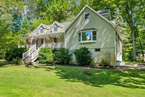 6 Rambler Rd, Mahopac, NY, 10541-5329 | Card Image