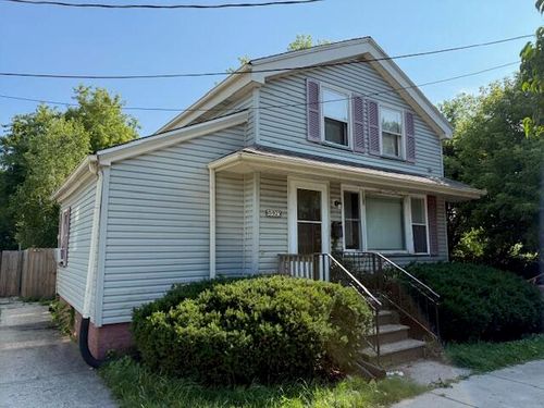 923 49th St, Kenosha, WI, 53140-3334 | Card Image