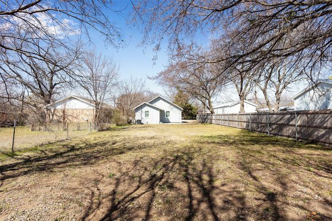 1309 Nugent St, House other with 2 bedrooms, 1 bathrooms and null parking in Bowie TX | Image 35
