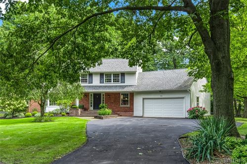 723 Mountain View Dr, Lewiston, NY, 14092-1911 | Card Image