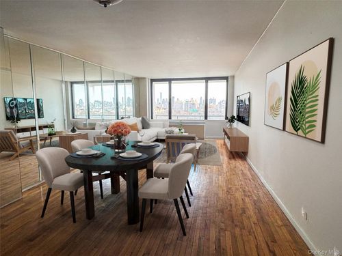 apt-a901-61-20 Grand Central Pkwy, Forest Hills, NY, 11375-1277 | Card Image