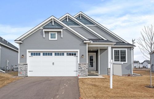 9057 Orchard Cir, Monticello, MN, 55362-4726 | Card Image
