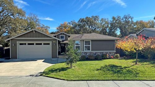 205 Haehl Creek Court, Willits, CA, 95490 | Card Image