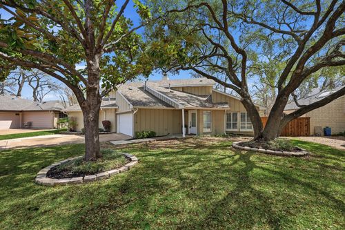 3718 Wooded Creek Drive, Farmers Branch, TX, 75244 | Card Image