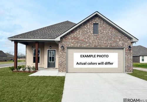 25704 Tarver Dr, Denham Springs, LA, 70726-7075 | Card Image