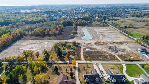 27250 25 Mile Rd, Chesterfield, MI, 48051-1170 | Card Image