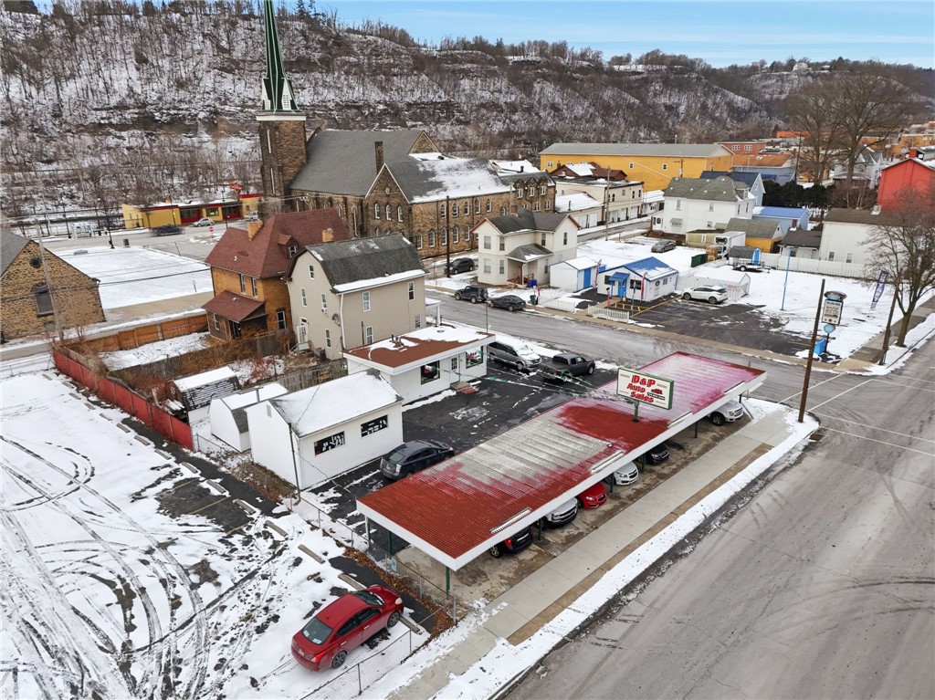 Commercial Sale in New Brighton 4