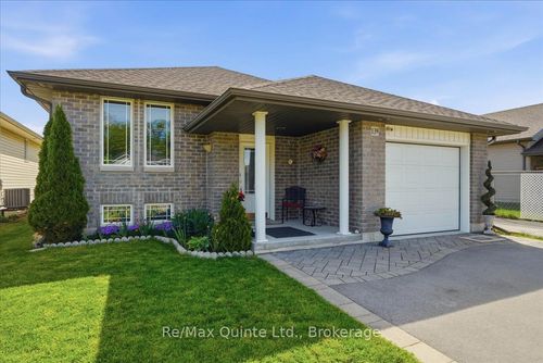 139 Greenhill Lane, Belleville, ON, K8N0C7 | Card Image