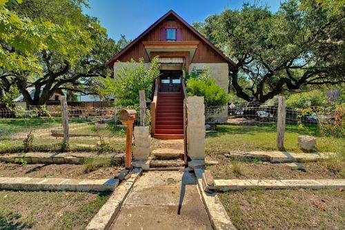 7a-1811 Newton St, Austin, TX, 78704-4225 | Card Image