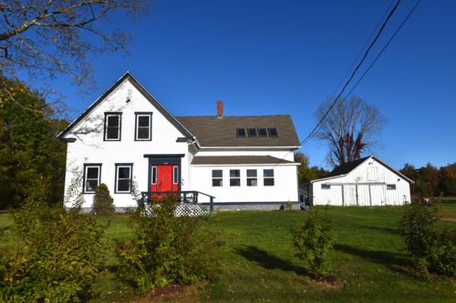 5 North Road, Detroit, ME, 04929 | Card Image