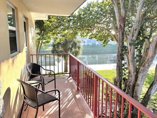 209-209 Oxford 100, West Palm Beach, FL, 33417 | Card Image