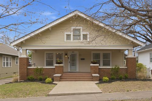 1855 E 16th Pl, Tulsa, OK, 74104-4923 | Card Image