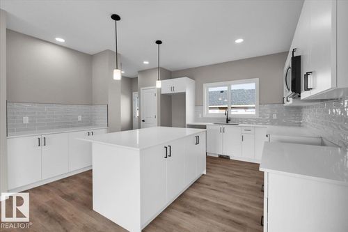 81 Brickyard Dr, Stony Plain, AB, T7Z | Card Image