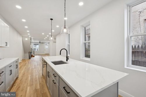 1039 E Chelten Ave, PHILADELPHIA, PA, 19138-1833 | Card Image