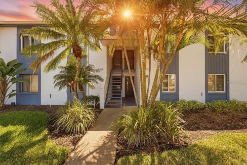 240-240 Cypress Ln, OLDSMAR, FL, 34677-2130 | Card Image