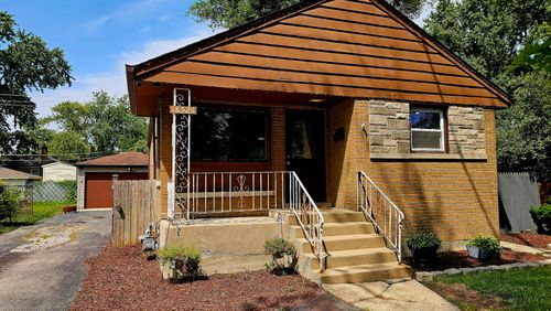18526 Dixie Hwy, Homewood, IL, 60430-3713 | Card Image