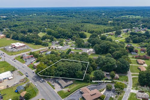 00 Springs Rd Ne, Hickory, NC, 28601 | Card Image