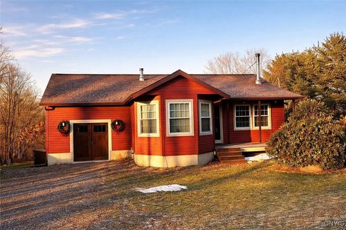 134 Sincerbeaux Rd, Groton, NY, 13073-9480 | Card Image