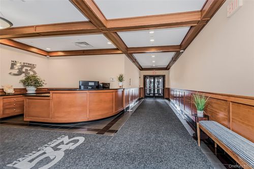 apt-407-543 Main St, New Rochelle, NY, 10801-7264 | Card Image