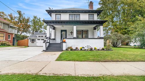 146 North Ave, Mount Clemens, MI, 48043-1715 | Card Image
