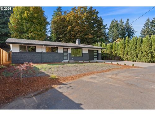 17055 Webster Rd, Gladstone, OR, 97027-1136 | Card Image