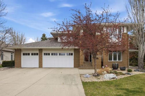 4468 Oakcreek Dr S, Fargo, ND, 58104-6620 | Card Image