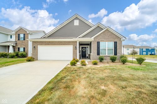 5714 Terracotta Trce, Mccordsville, IN, 46055-0120 | Card Image