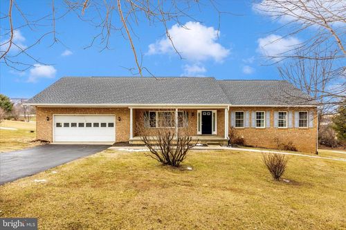 1160 Marthas Ct E, Knoxville, MD, 21758-9116 | Card Image