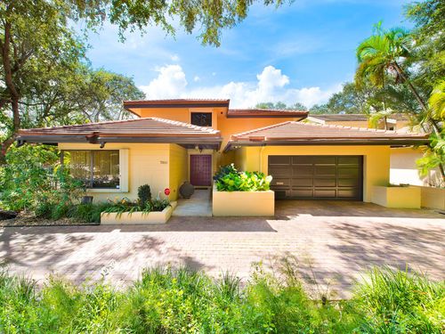 7950 Old Cutler Rd, Coral Gables, FL, 33143-6354 | Card Image