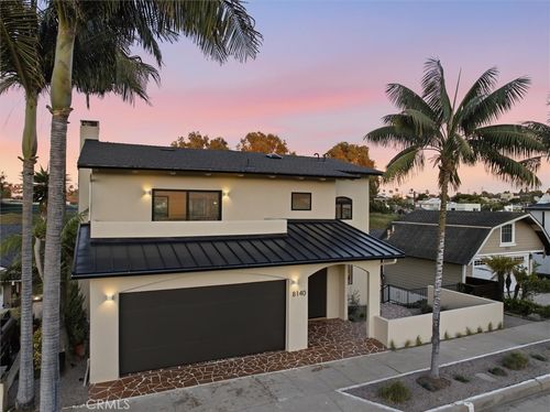 8140 Calabar Ave, Playa del Rey, CA, 90293-7812 | Card Image