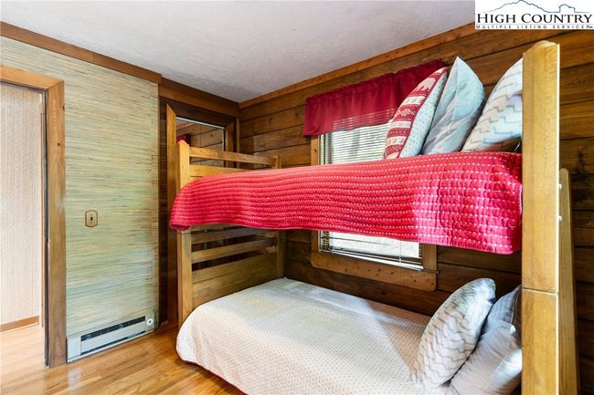 289 Grandview Dr, House other with 3 bedrooms, 2 bathrooms and null parking in Seven Devils NC | Image 24
