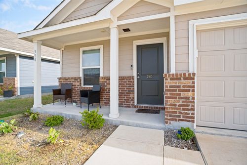 310 Mahogany Ln, Princeton, TX, 75407-3348 | Card Image