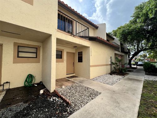 10605 Royal Palm Blvd, Coral Springs, FL, 33065-6855 | Card Image
