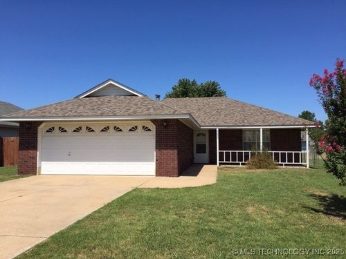 9375 530 Rd, Claremore, OK, 74019-0068 | Card Image