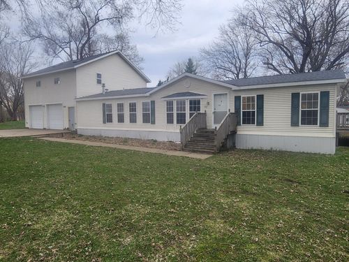 288 W 18th Street, Cochrane, WI, 54622 | Card Image