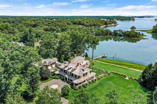 107 Long Neck Point Rd, Darien, CT, 06820-5815 | Card Image