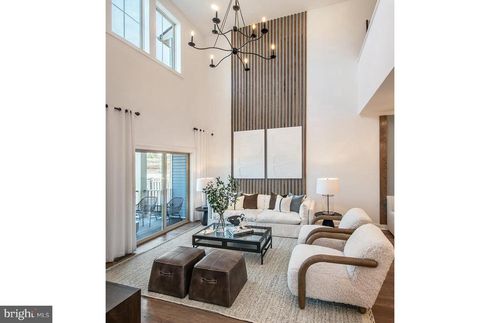 10301-433 Aspen Cir, BLUE BELL, PA, 19422 | Card Image