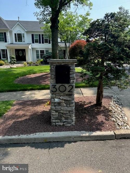 302 Mallard Lane, LANGHORNE, PA, 19047 | Card Image