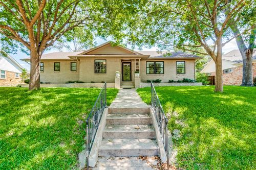 6124 N Jim Miller Rd, Dallas, TX, 75228-5922 | Card Image