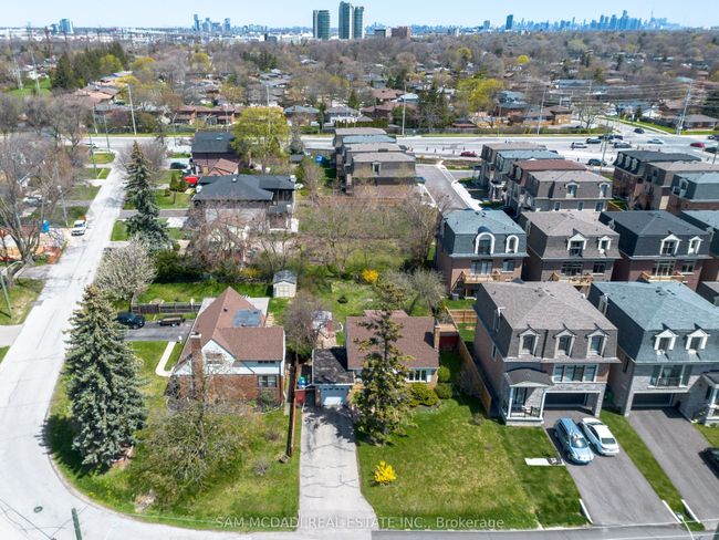 2127 Primate Rd, House other with 2 bedrooms, 2 bathrooms and 4 parking in Mississauga ON | Image 40