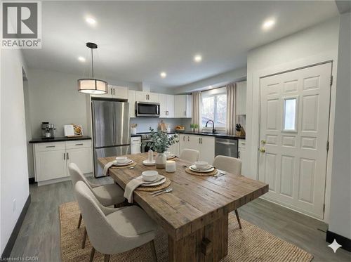 {{alt}} | Card Image